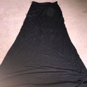 black maxi skirt